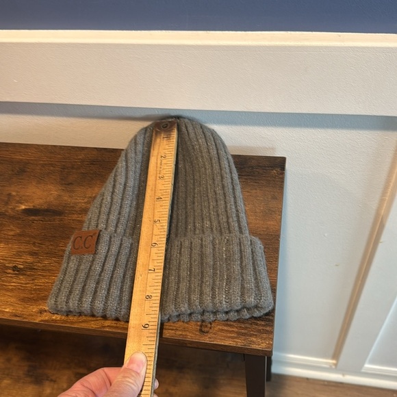 Unisex Soft Ribbed Cuff C.C Beanie HAT gray - Picture 6 of 6